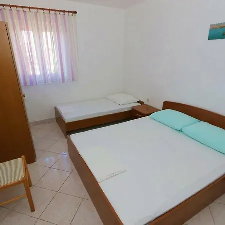 Kustici 4086a Appartamento *